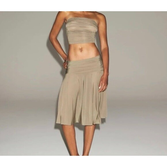 SKIMS Milky Sheer Midi Skirt XS Truffle NWT - Picture 4 of 7